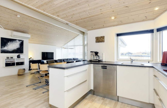 6 Person Holiday Home in Vaeggerlose - Foto 6