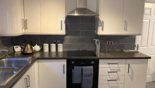 Modern 2 Bedroom Ground Floor Apartment with Parking Ripon City Centre - Foto 3, stove, toaster