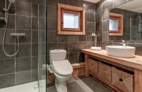 Chalet ZigueZague - Calme - Proche Thermes - Foto 15