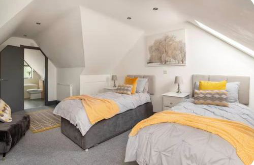 Luxury 5 Bed All En-Suite Cinema Room - Foto 44