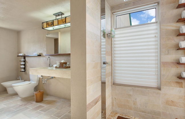 6 BR Villa On Crocus Bay With Pool Concierge - Foto 56