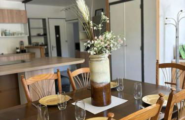 Gîte du RELAI du Château - Parc Oriental - Puy du Fou - Foto 1