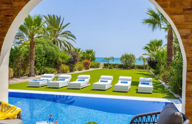 Ayia Napa Seafront Ionion Villa H5 - Photo 17