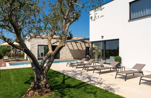 Absolute Traumvilla mit Pool, Sauna, Whirlpool, 6 Bikes, Tischtennis, Outdoor-Kueche, Grillkamin - Photo 34