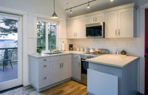 WaterView,Impeccable Studio Cottage, Walk to Town - Foto 30