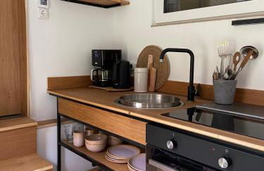 Modernes Tinyhouse Trailer Cabins am Waldrand - mit Seezugang - Foto 20