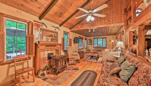 Beautiful Jay Peak Home Near Creek and Waterfalls! - Foto 3