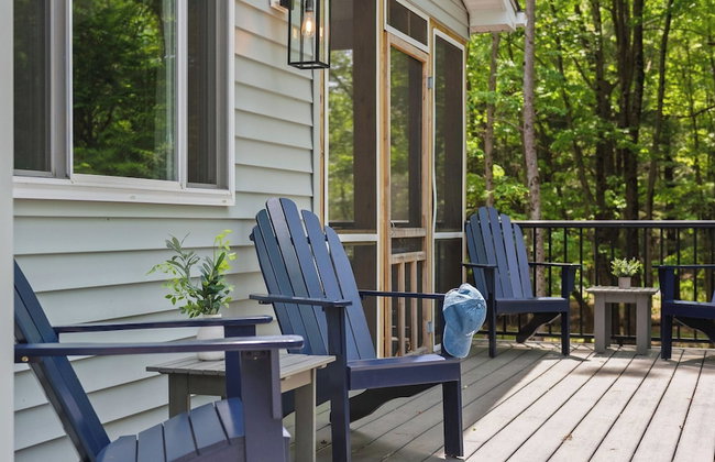 Maple Oasis by Avantstay Newly Built w/ Hot Tub, Game Room & Fire Pit - Foto 111