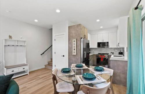 3BR 2.5BA ROOFTOP VIEW GREEN LAKE HIDEAWAY - Foto 10