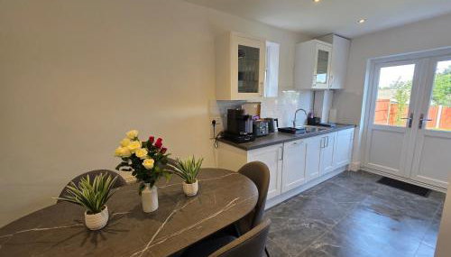 5 Beds 7 guests Private Garden Free Parking - Foto 4, toaster