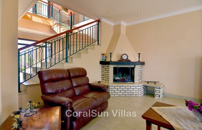 Amazing Luxury Villa, Enormous Heated Pool Jacuzzi, Gym, Games Room In Paphos, - Foto 28