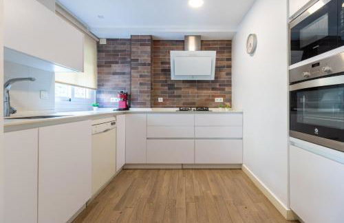 Los Sastres - Photo 7