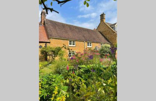 Cotswolds Cottage Ilmington with Wood Burning Stove & BBQ - pet friendly - Foto 24