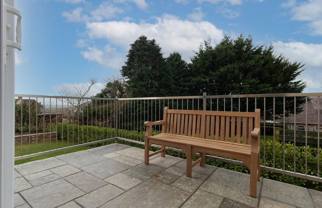 Maynor - Large Luxury House Log Burner Central Location - Photo 25