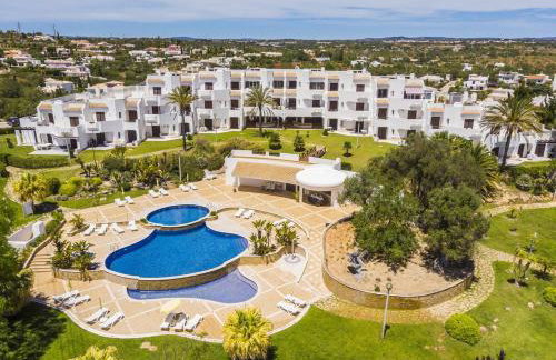 Clube Albufeira - 2BR Pool, Kids Club & Family Fun - Foto 48