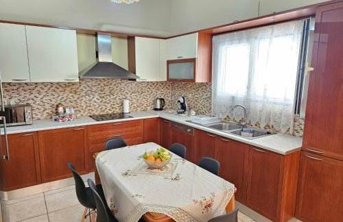 Stamatis Family Apartment - Photo 9