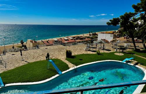 Apartamento Canet de Mar - Primera linea de Playa - Increibles vistas al Mar - Foto 5