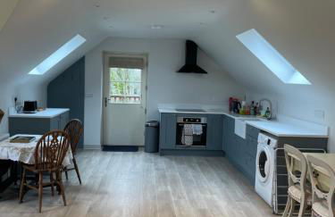 Pettits Barn - Photo 5