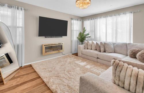 Stylish 3br 3 Bth w fireplace - Foto 21