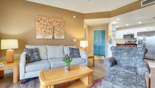 Getaway with Balcony and Spa 13 Mi to Old Town - Foto 5