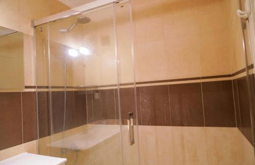 Always on the way - Road Home in Montijo, Lisbon - Foto 14