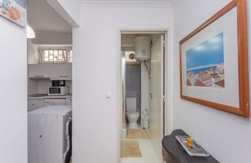 Lisbon Apartment 3 - Photo 5