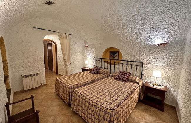 Cuevas la Granja - Photo 31