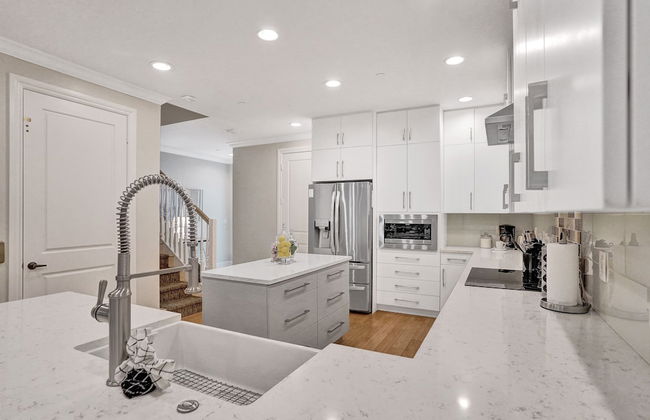 Fabulous 4BR home close to beach - Foto 28