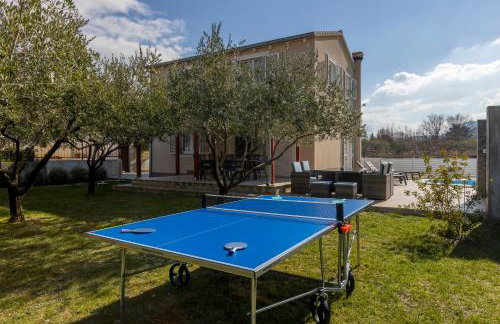 Villa Arbareto with heated swimming pool - Photo 11