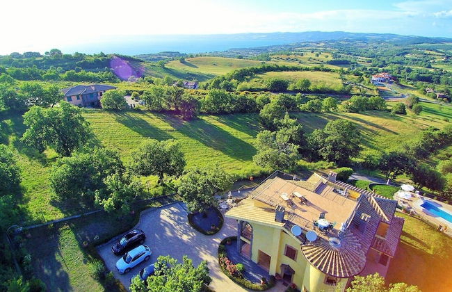 Villa on top of a Hill With an Enchanting View of Lake Bolsena - Foto 38