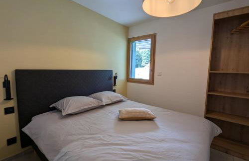 Gîte Montagne avec Piscine Chauffée, Spa et Sauna - Les Roches - FR-1-589-656 - Foto 7