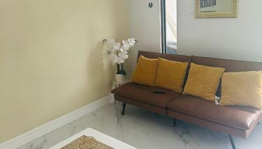 Mansion South Florida one hour Miami area - Photo 4