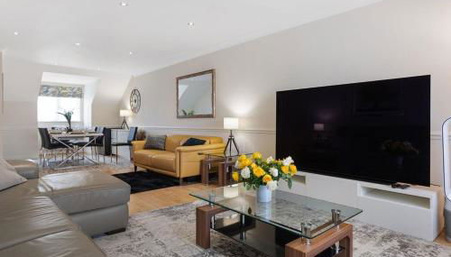 Long-Term Large Penthouse - Golf course nearby - Foto 1