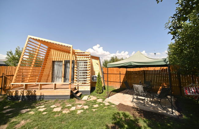 Hidden Garden Resort - Photo 12