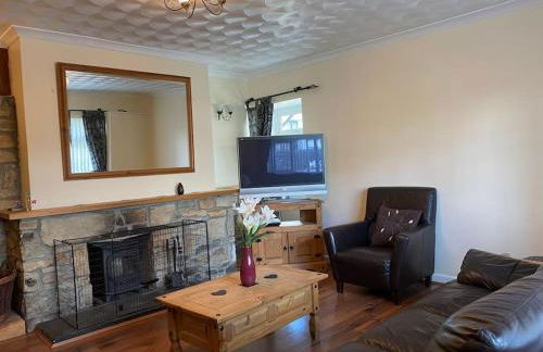 Cottage in the Countryside Near New Quay West Wales - Photo 2