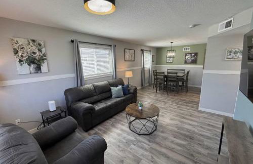 Modern Family Home with Three King Beds Near VA & Anschutz - Foto 22