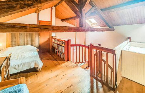 2 Bedroom Awesome Home In Les Cabannes - Foto 13