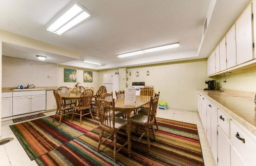 Star Hawk Springs Chateaux - Large 6 Bdrm Retreat - Foto 22