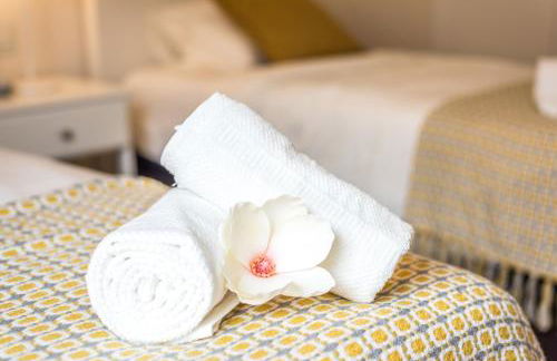 La Serna Premium Center - Photo 20