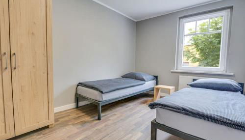 1B Neu renoviert 3 Zi Whg 5 Betten 43,29qm - Foto 2, wardrobe