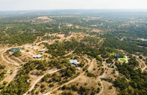 Legendary 3 Bedroom Estate with Pool & Hot Tub! - Foto 40