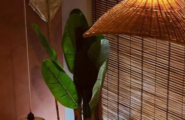 Le Jacaranda - Suite africaine - Sauna & Netflix - Foto 17