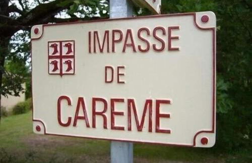 Spacious family home with countryside views - Photo 15