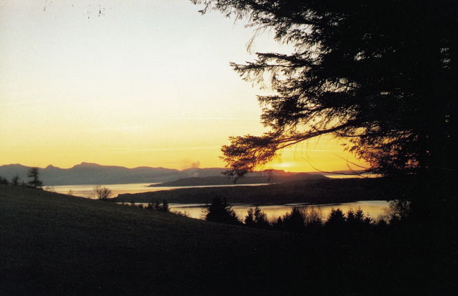 Charming Yurt in Kelburn Estate Near Largs - Photo 5