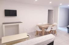 Grand Appartement, 2 ou 3 ou 4 pieces, tramway sur place, proche gare sncf St Augustin 5 min, aéroport à 7 min, plage ou Allianz riviera 10 min, palais nikaia 2 min , supermarché sur place, parking possible si disponible ou payant à 1000 metre - Foto 19