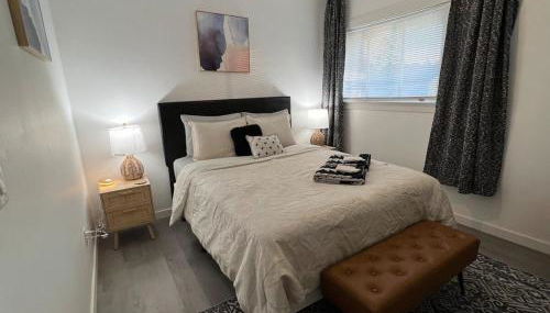 3-Minute JBLM Spacious & Cozy 4BR 2BTH Huge Yard - Foto 4