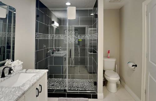 Yellow Belle on Avenue L - Foto 11