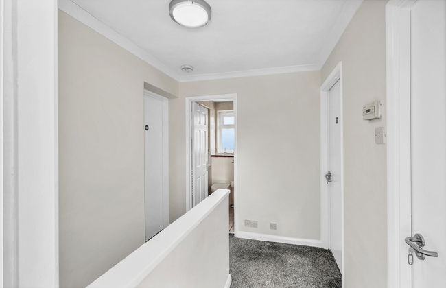 Heathrow Living St Annes Svcs Hse 5 BDRM - Photo 19