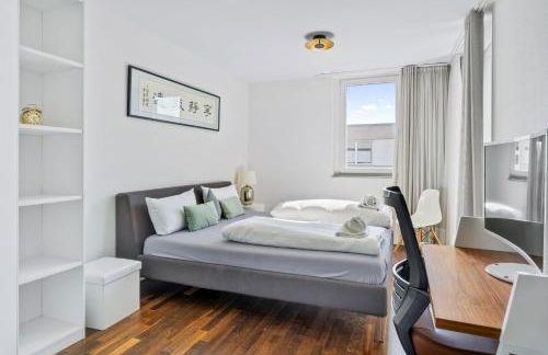 EXQUIS 2BR Luxus Apartment ROLF BENZ I Parken I Netflix I Stadtmitte I Familienfreundlich I Mercedes-Benz - Foto 8