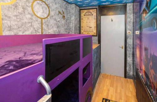 Hogwarts Hideaway Themed Property - Foto 17